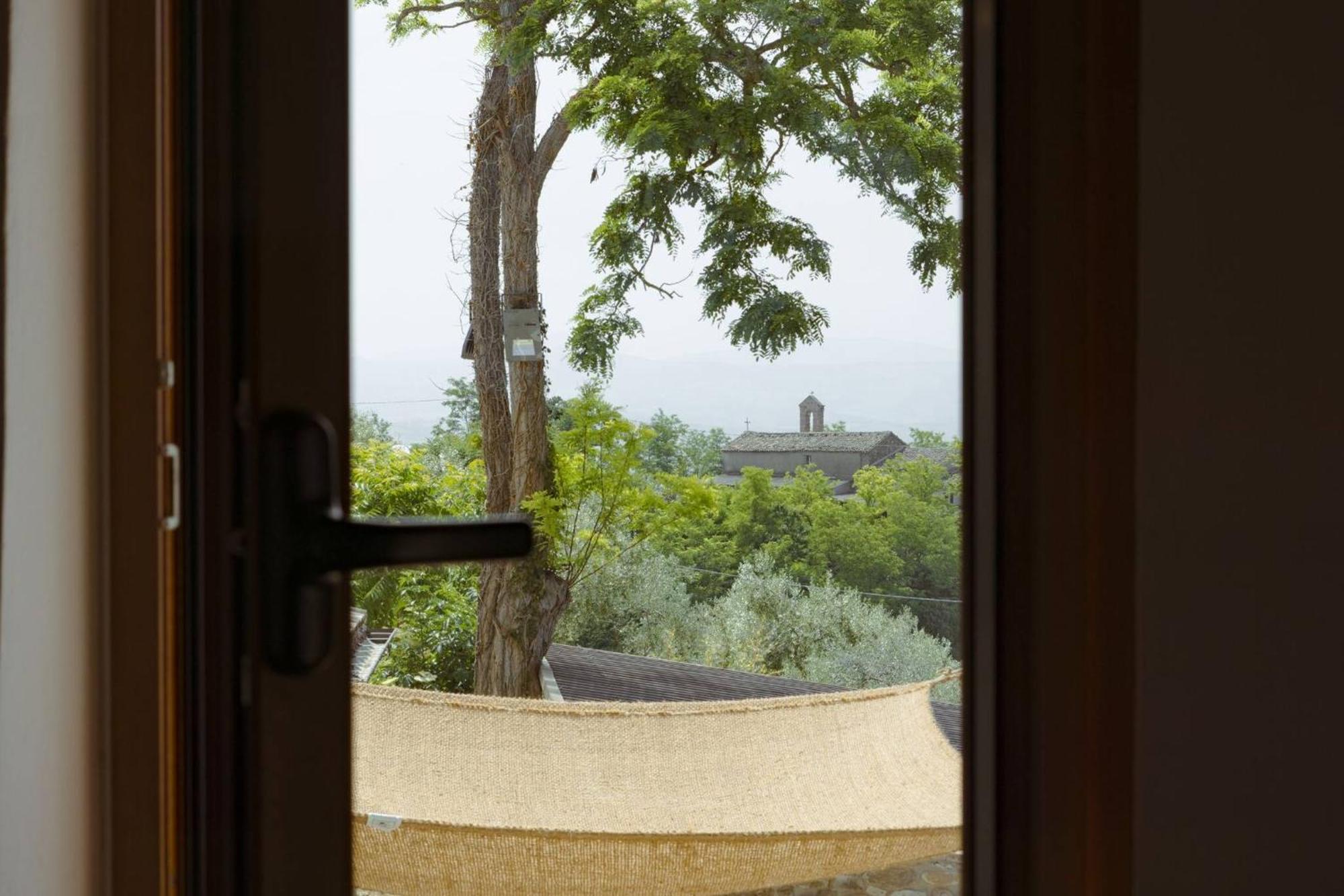 Vila Borgo Calbianco - Private House With Pool & Airco Cerreto Castello Exteriér fotografie