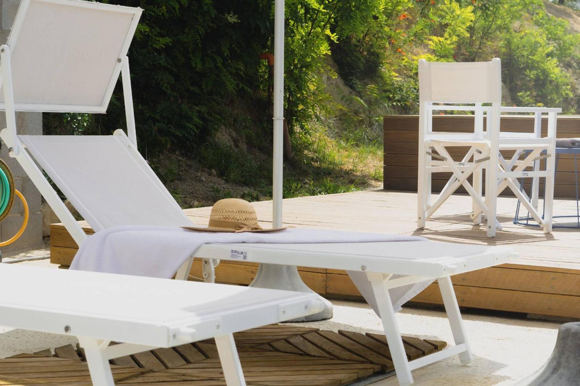 Vila Borgo Calbianco - Private House With Pool & Airco Cerreto Castello Exteriér fotografie